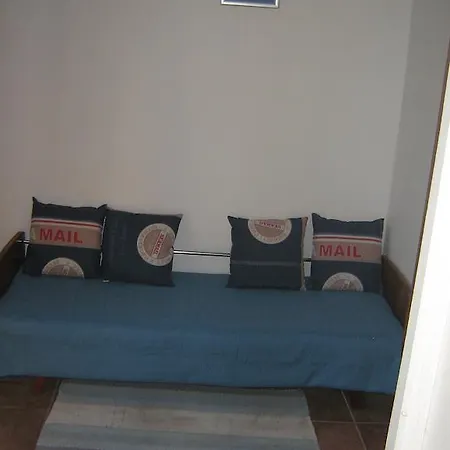 Tomato Apartment